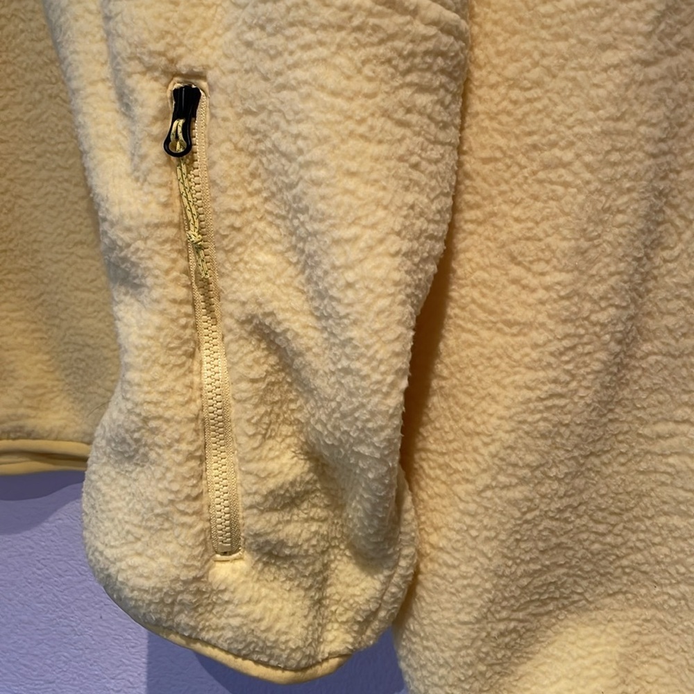 NWOT Marmot ‘94 E.C.O. Recycled Fleece Pullover, Bright Yellow, Size XL - Picture 7 of 10